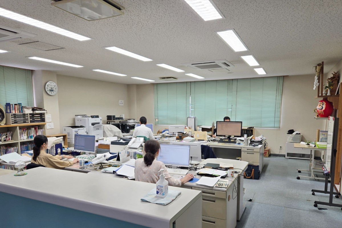 他業界出身の方、ブランクのある方も大歓迎。人物重視の採用だからこそ、自主性や意欲をしっかり評価しています。